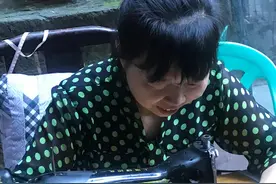 “超级80街”有位欧阳女裁缝：一针一线缝出温情故事图片