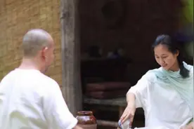 隐居深山的“禅师”，娶漂亮媳妇惹人羡，最大愿望就是生个儿子图片