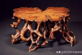 越南一男子用树根做家具，一套桌椅重6吨，奇怪又震撼的根雕艺术图片