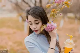 小说：女子去酒店撞见男朋友出轨图片