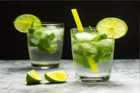 炎炎夏日，喝着Mojito听着美妙的音乐，没有比这样更惬意的事情了图片