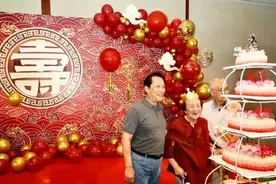 8个字值62万、年挣千万代言费，唐国强也太能挣了吧图片