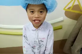儿子，妈妈想你了！你在天堂过的好吗？图片