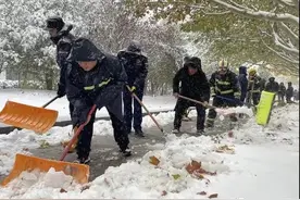 雪中高新，雪与你都很美图片