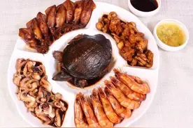 这道海鲜拼盘卤制而成 口味咸鲜滋润 带一碗葱姜茸上桌 鲜味更浓图片