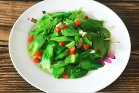 素炒苦瓜，怎样才能做的颜色翠绿，窍门告诉你图片