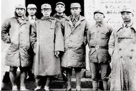 敌人为何选择叶项下手，而放过陈粟，蒋氏：陈粟如鱼，稍纵即逝图片