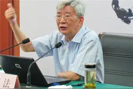 马云的父亲：从来不沾儿子的光，一家人各有各的事业图片