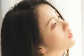 女生说难受咋办？根据情况选择安慰方式图片
