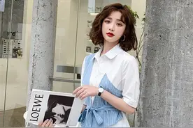 「新少女街拍」假两件式衬衫，搭配个性条纹拼接，修身显瘦又减龄图片