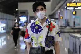 这9款包包，可以在包界组合成团出道了图片