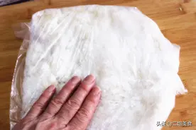 剩米饭直接放冰箱冷藏就错了！教您正确的保存方法，早知道早受益图片