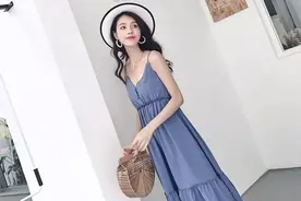 又到了度假的季节，你的沙滩裙买好了吗？图片
