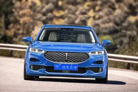 WEY首款轿车渲染图展示，能否延续VV7上的高颜值？图片
