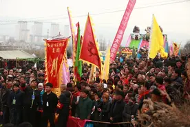 西安市灞桥区老洞庙会，图片