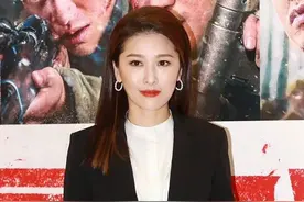 香港著名女星产后宣告复出，颜值依旧在线，与丈夫长期分隔两地图片