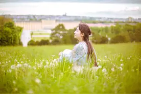 被大哥包养6年，今遇见真爱，我想甩掉耻辱，比登天还难，我急了图片