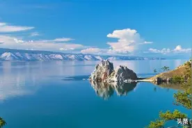 地球上蓄水量最大的湖泊，水深有1637米，用长江也要24年才能注满图片