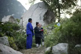 为什么终南山上的"隐士"越来越多？老道士：大多都"心怀鬼胎"图片