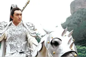 张郃大战张飞，徐晃迎战关羽，为何没人敢惹赵云？图片