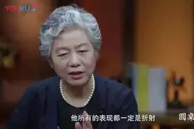 “走开我不跟你玩！”孩子被拒绝时，家长的反应将影响孩子一生图片