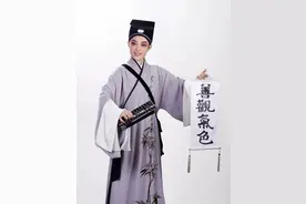 纪念尹桂芳诞辰100周年，浙江小百花越剧团复排《何文秀》图片