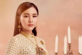 泰星Aom否认年底结婚消息，还在享受恋爱图片