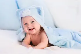 宝宝睡觉翻来覆去怎么办？图片