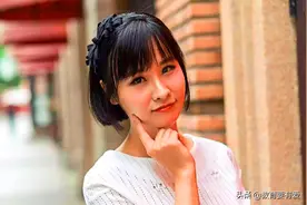 女教师：主任，您是不是故意的？（小小说）图片