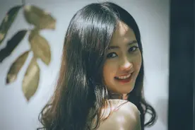 男女之间出现这3个迹象，证明他们之间“有事”了，要保持警惕呀图片