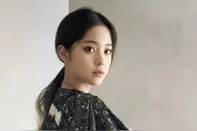 欧阳娜娜被内地资本放弃？图片
