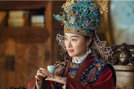 皇帝打瞌睡，13岁宫女不懂事，因一声偷笑，彻底改变命运图片