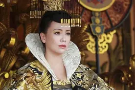 农村妇女自封“女皇”，竟招男童选妃，最终被枪决，荒唐至极图片
