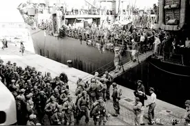 「红潮」1946年夏，中共硬刚美国，直接抓捕7名美军武装士兵图片