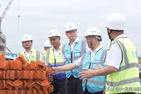 骄阳星辰 闪耀初心担当——洛阳市奥林匹克中心项目党建工作纪实图片