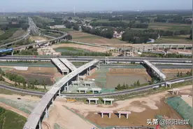 正在建设中的兰原高速图片
