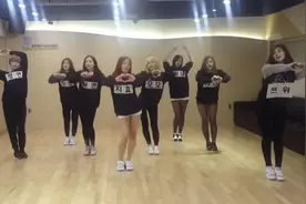 TWICE练习室，满满的元气风！图片
