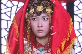 女人签下卖身契，嫁给小少爷冲喜，小少爷长大后却休了她，国产片图片