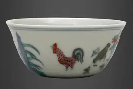 成化斗彩鸡缸杯，全世界到底还存有几件真品？为什么么这么贵？图片