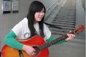 北京西单女孩逆袭成商业大佬，不仅是亿万身家，董明珠都佩服她图片