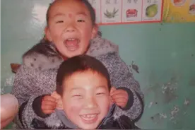 我的哥哥，是家里的外人（00后版）图片