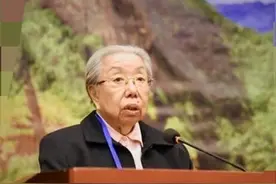 1999年，因投资房地产失败，香港一个亿万家族轰然倒蹋图片