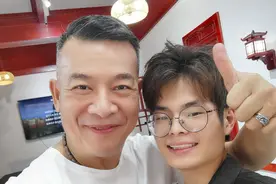 TVB老戏骨在内地剪发，花31元直呼太便宜！来内地后感恩有戏可拍图片