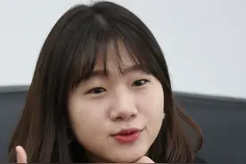 95后女大学生做总统秘书？韩国民众吵翻天，文在寅期望恐将落空图片