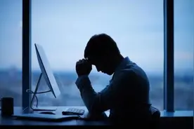 知识分子的矛盾：月薪4千的大学生，月薪过万的工人图片