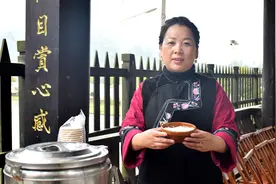 湘西矮寨“豆腐西施”：一座石磨传百年，曾因豆腐太好看被质疑“加了料”图片