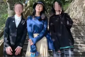 40岁高圆圆现身求子圣地，素颜生图嫩出水，与赵又廷再求二胎？图片