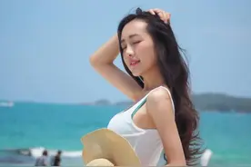 37岁王鸥宛如少女，为何众多男星都喜欢跟她一起玩，看图就知道了图片