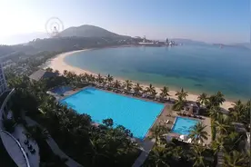 霓虹摩天轮 海边超大泳池 珍珠岛Nha Trang Vinpearl的奇妙假期图片