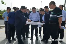 杨保春调研曲沃县府西街西延项目图片
